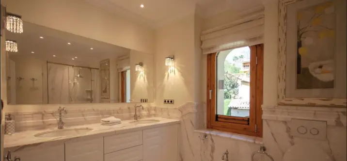 Venta de villa independiente en Sierra Blanca 3