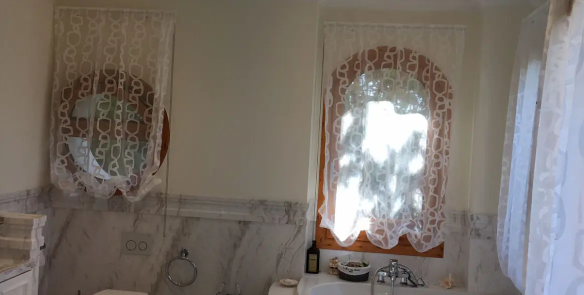 Venta de villa independiente en Sierra Blanca 16