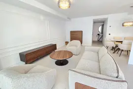 Image 4 thumb