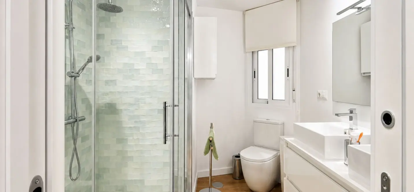 Venta de apartamento en planta media en San Pedro de Alcántara 3