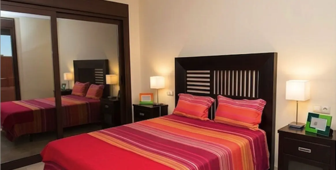 Продажа апартаментов на среднем этаже в Estepona 5
