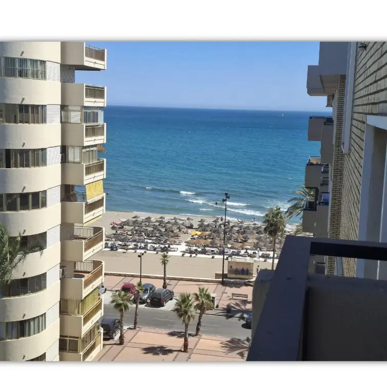 Venta de apartamento en planta media en Fuengirola
