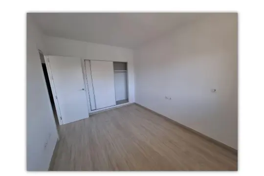 Image 7 thumb