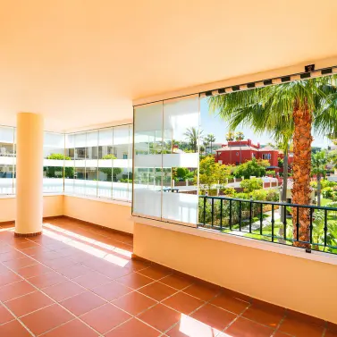 Продажа апартаментов на среднем этаже в Fuengirola