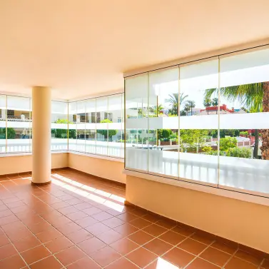 Продажа апартаментов на среднем этаже в Fuengirola