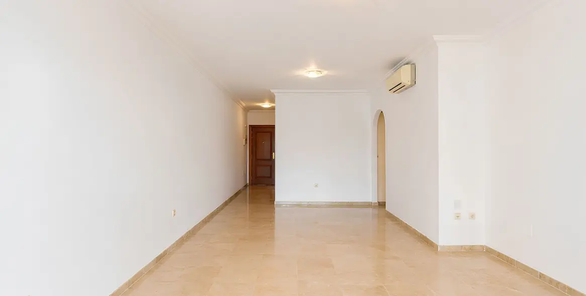 Продажа апартаментов на среднем этаже в Fuengirola 12