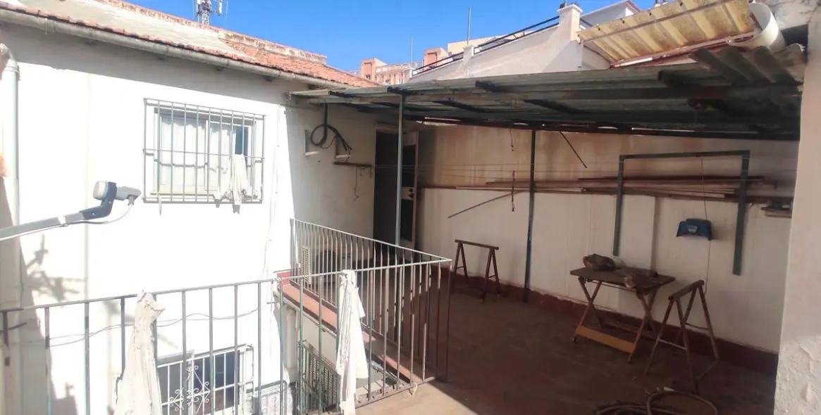 Sale of townhouse in Capuchinos 21