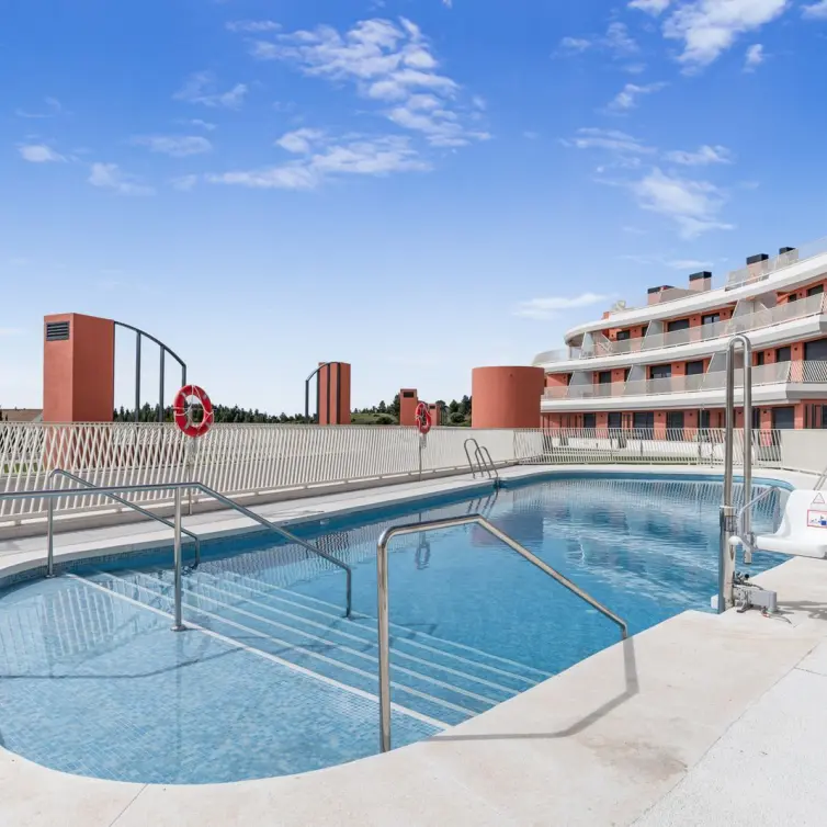 Sale of middle floor apartment in La Cala de Mijas
