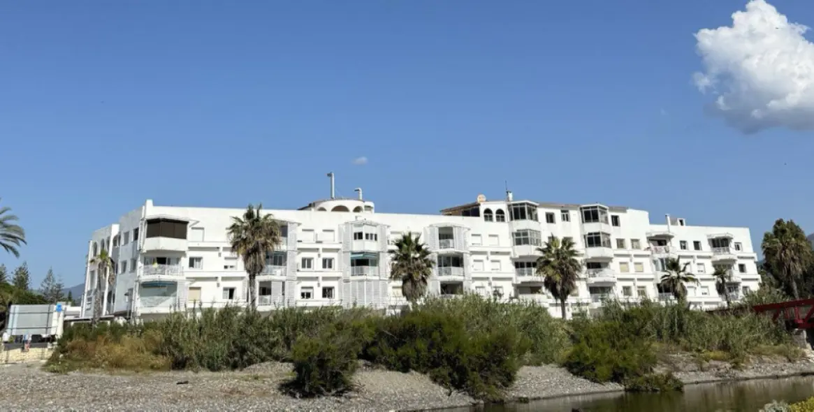 Продажа апартаментов на среднем этаже в San Pedro de Alcántara 7