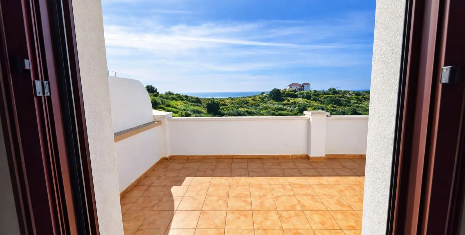 Sale of semi-detached house in Casares Playa 14
