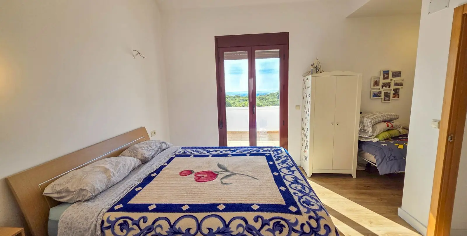 Sale of semi-detached house in Casares Playa 19