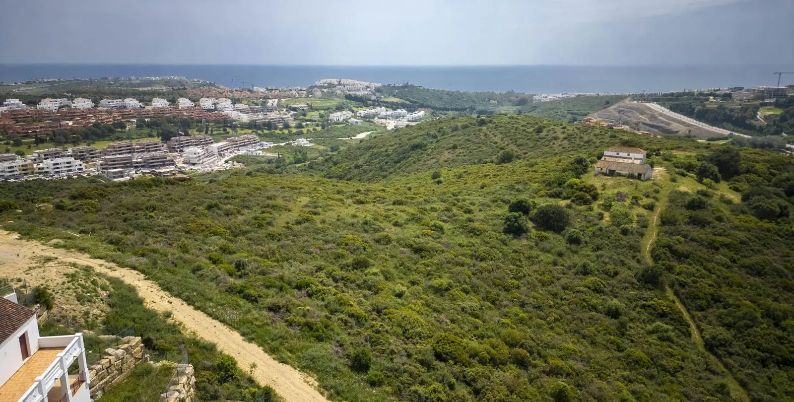 Sale of semi-detached house in Casares Playa 29