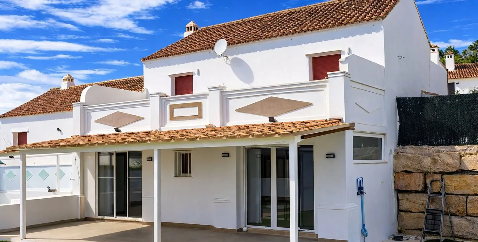 Sale of semi-detached house in Casares Playa 39