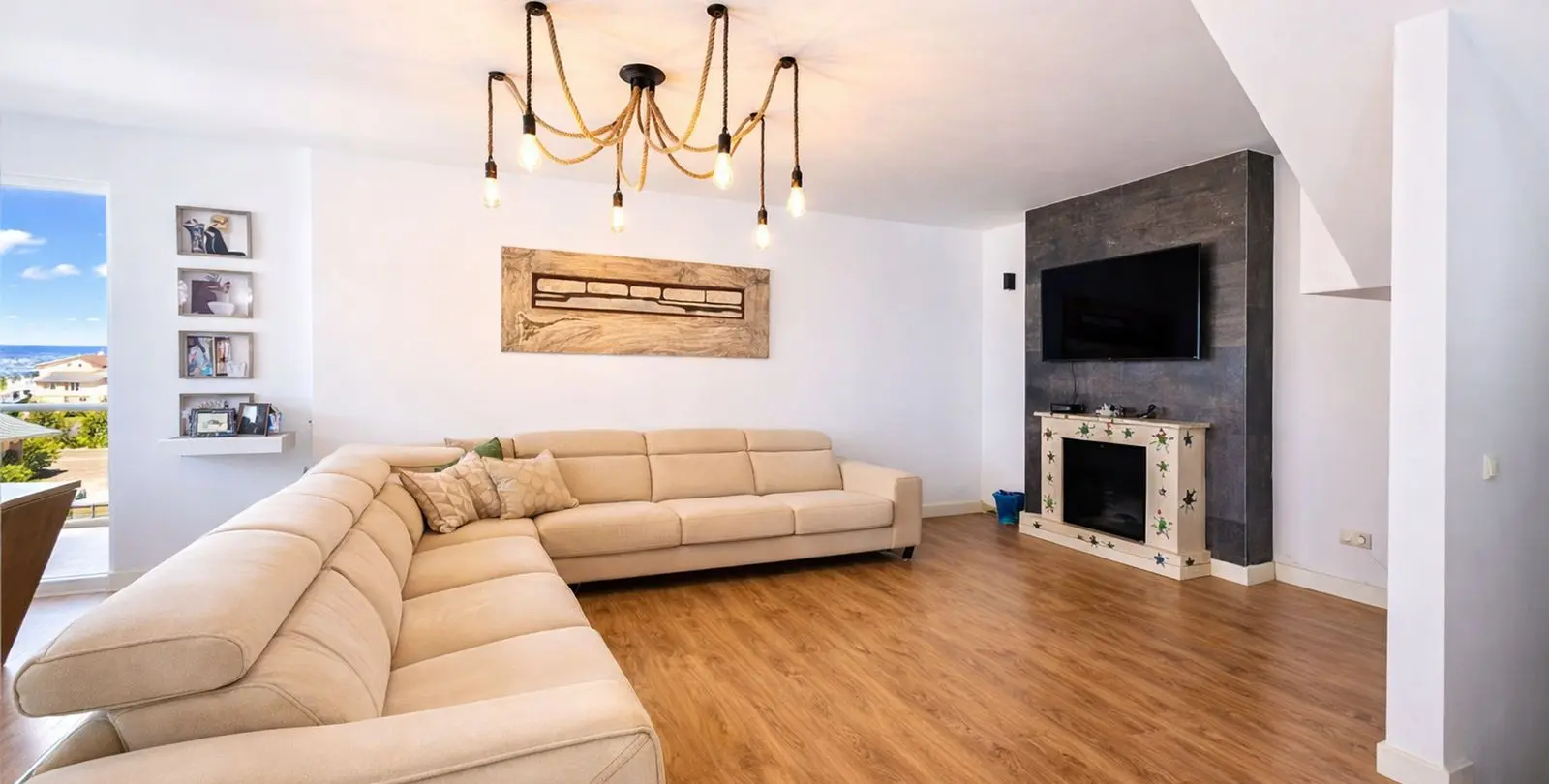 Sale of semi-detached house in Casares Playa 46