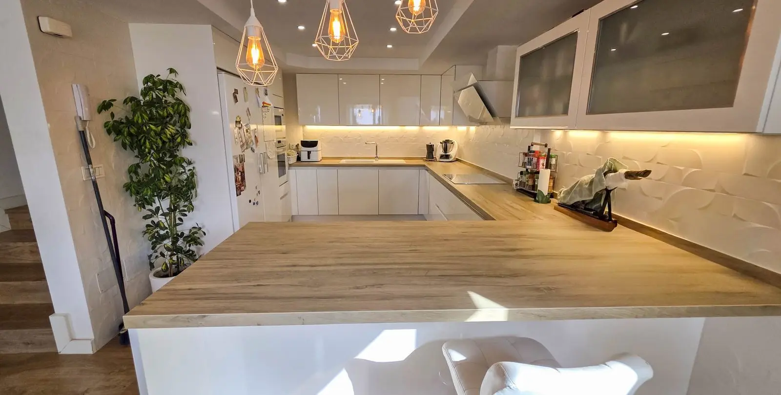 Sale of semi-detached house in Casares Playa 48