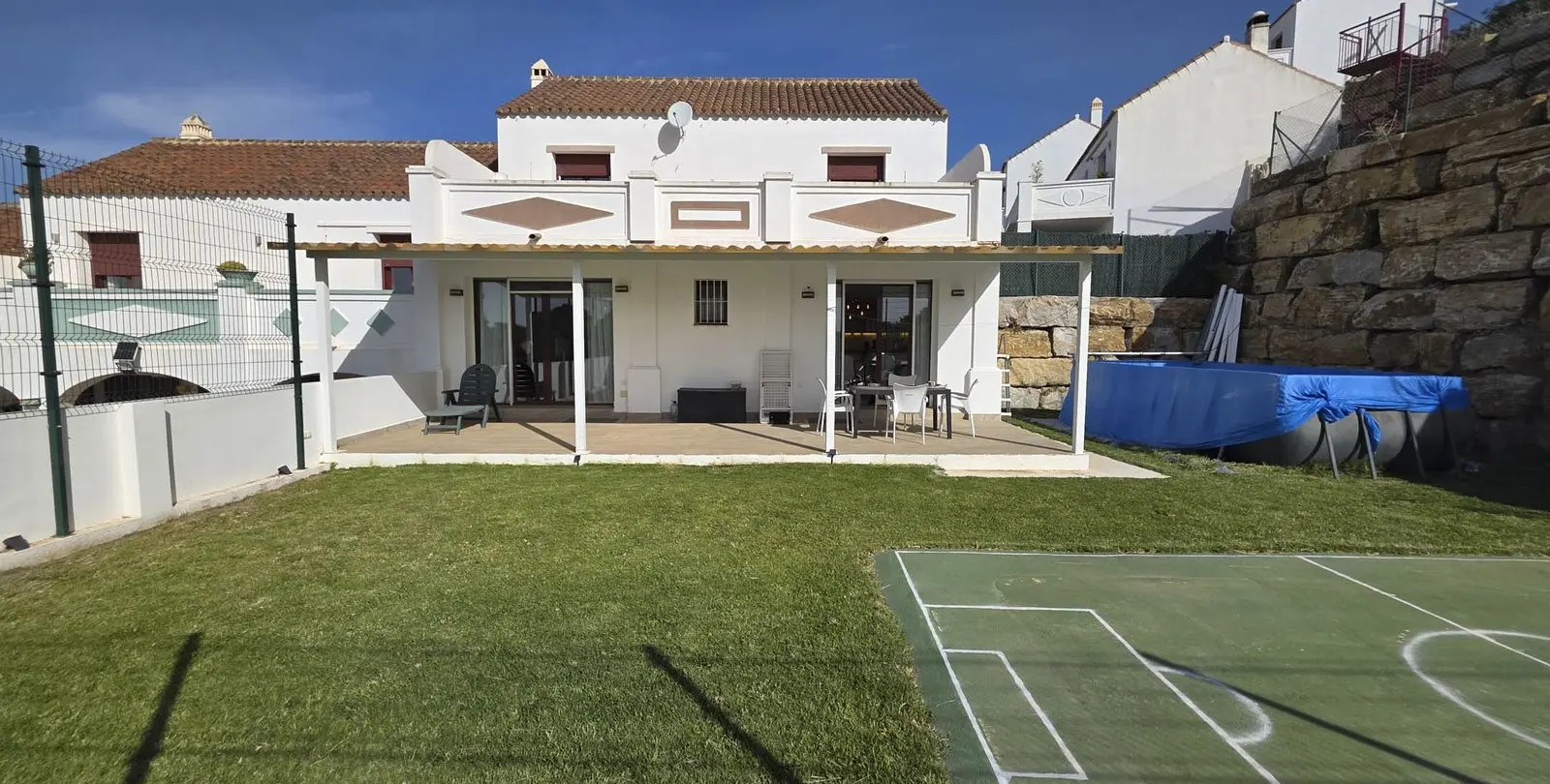 Sale of semi-detached house in Casares Playa 52