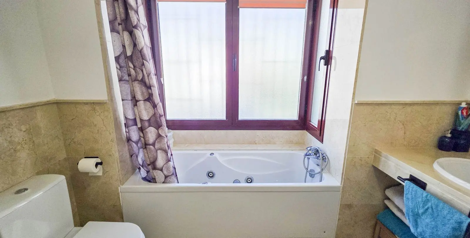 Sale of semi-detached house in Casares Playa 58
