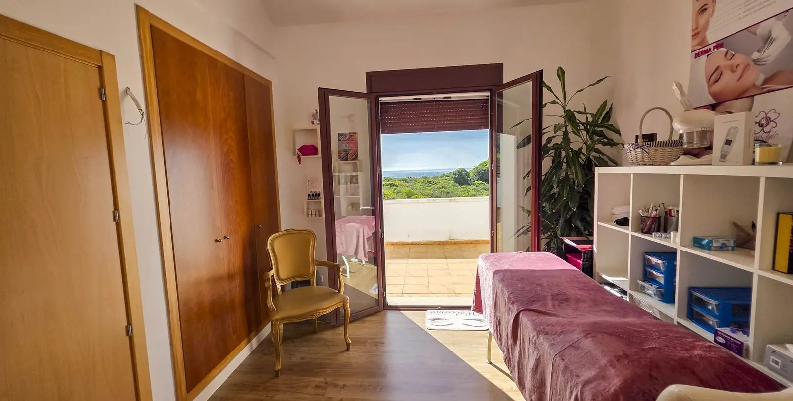 Sale of semi-detached house in Casares Playa 63