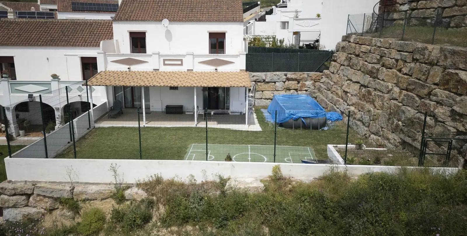 Sale of semi-detached house in Casares Playa 66