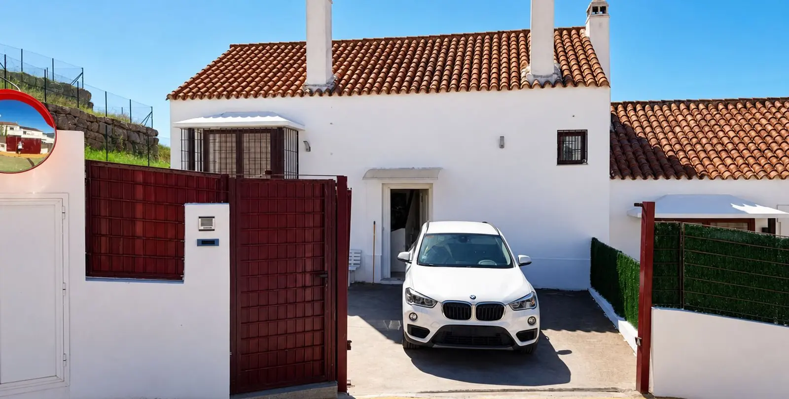 Sale of semi-detached house in Casares Playa 68