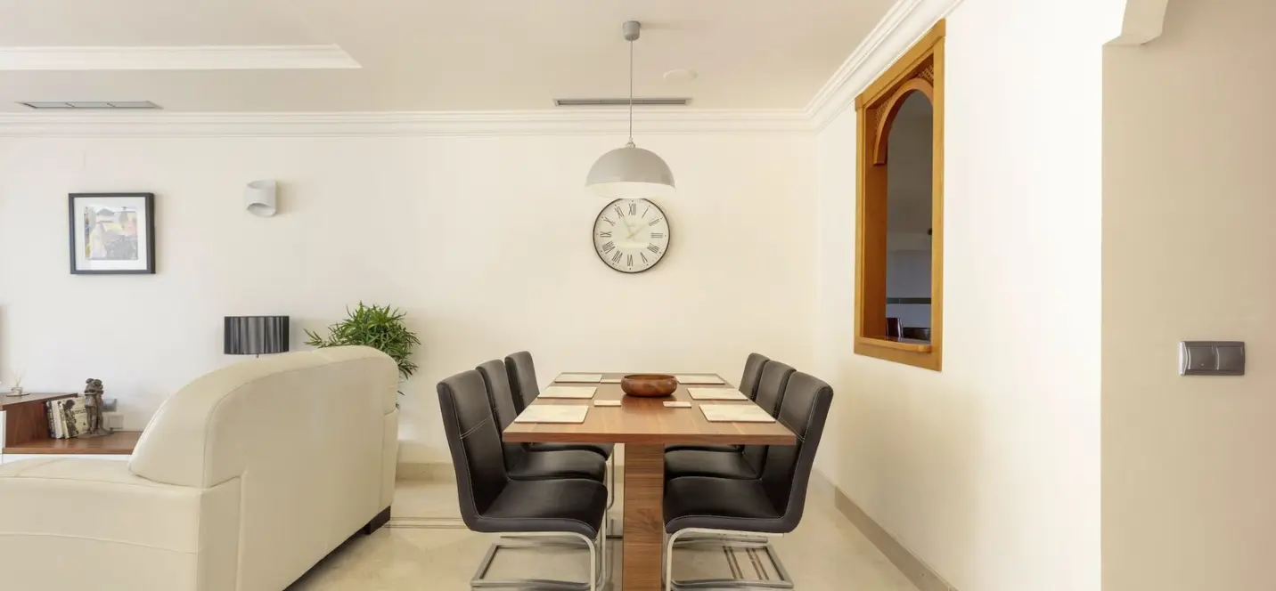 Sale of middle floor apartment in Nueva Andalucía 4