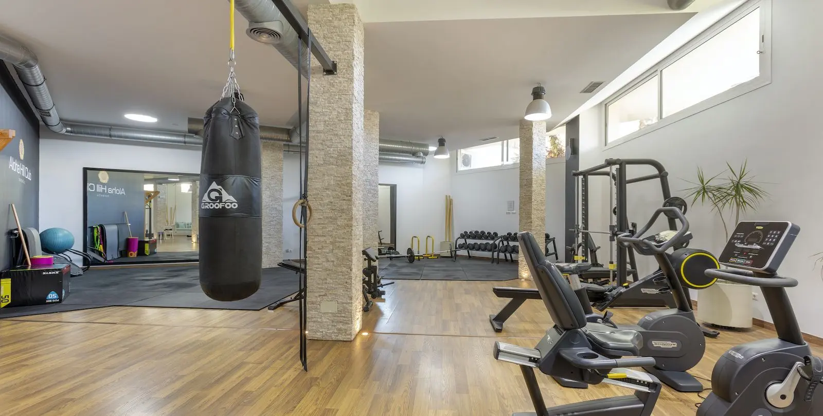Venta de apartamento en planta media en Nueva Andalucía 22