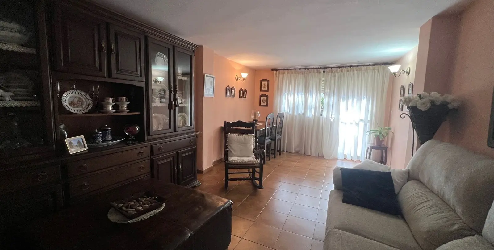 Продажа дома на две семьи в Estepona 7