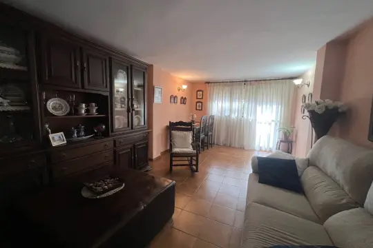 Image 7 thumb
