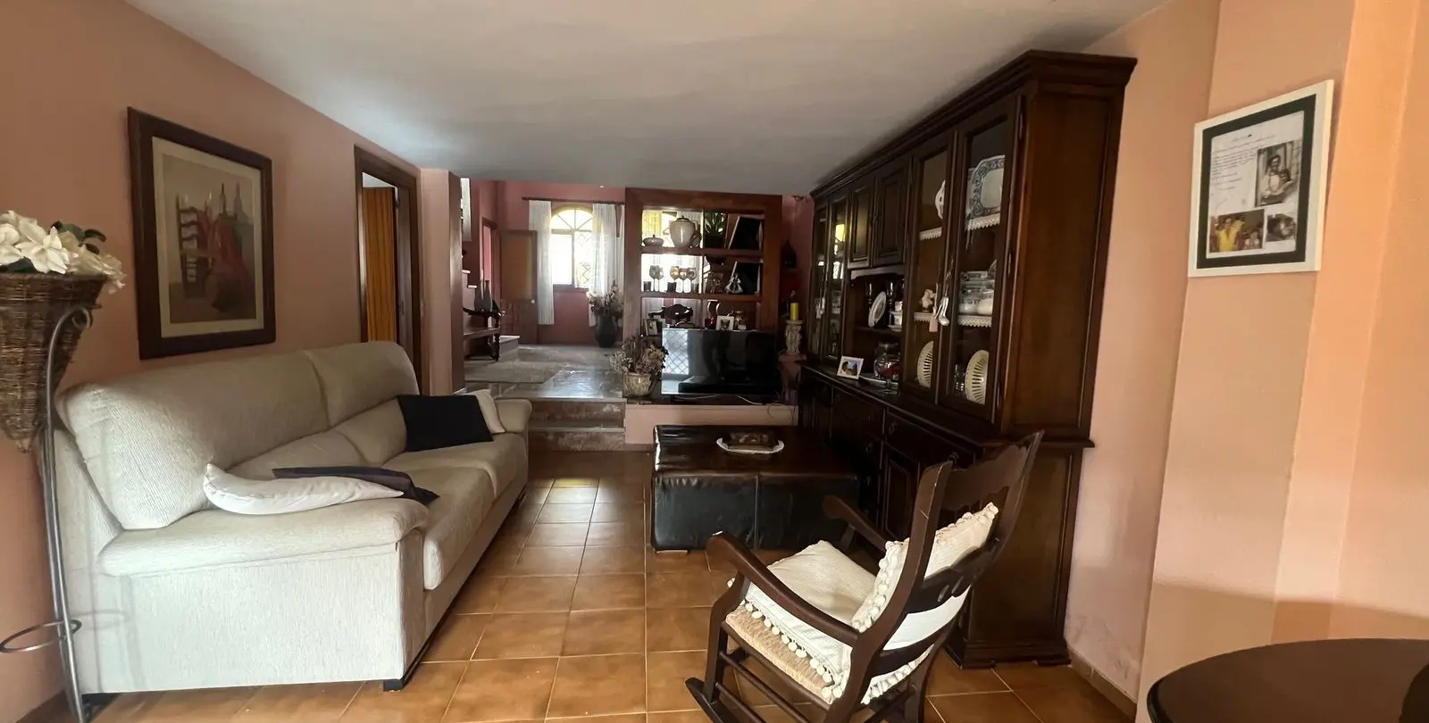 Продажа дома на две семьи в Estepona 8