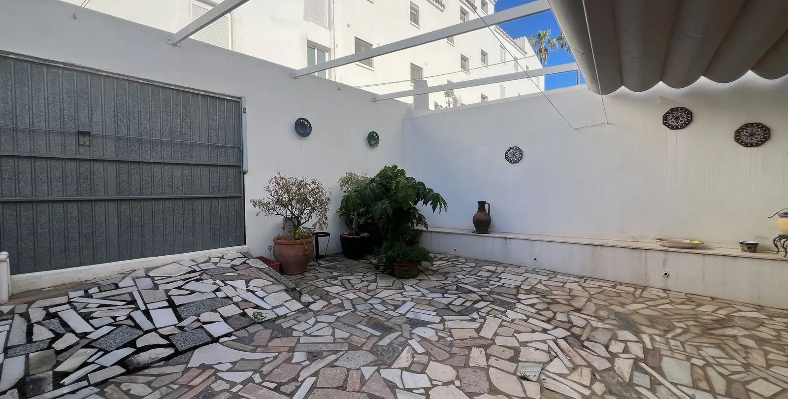 Продажа дома на две семьи в Estepona 21