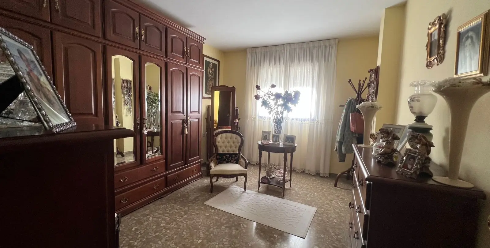 Продажа дома на две семьи в Estepona 31