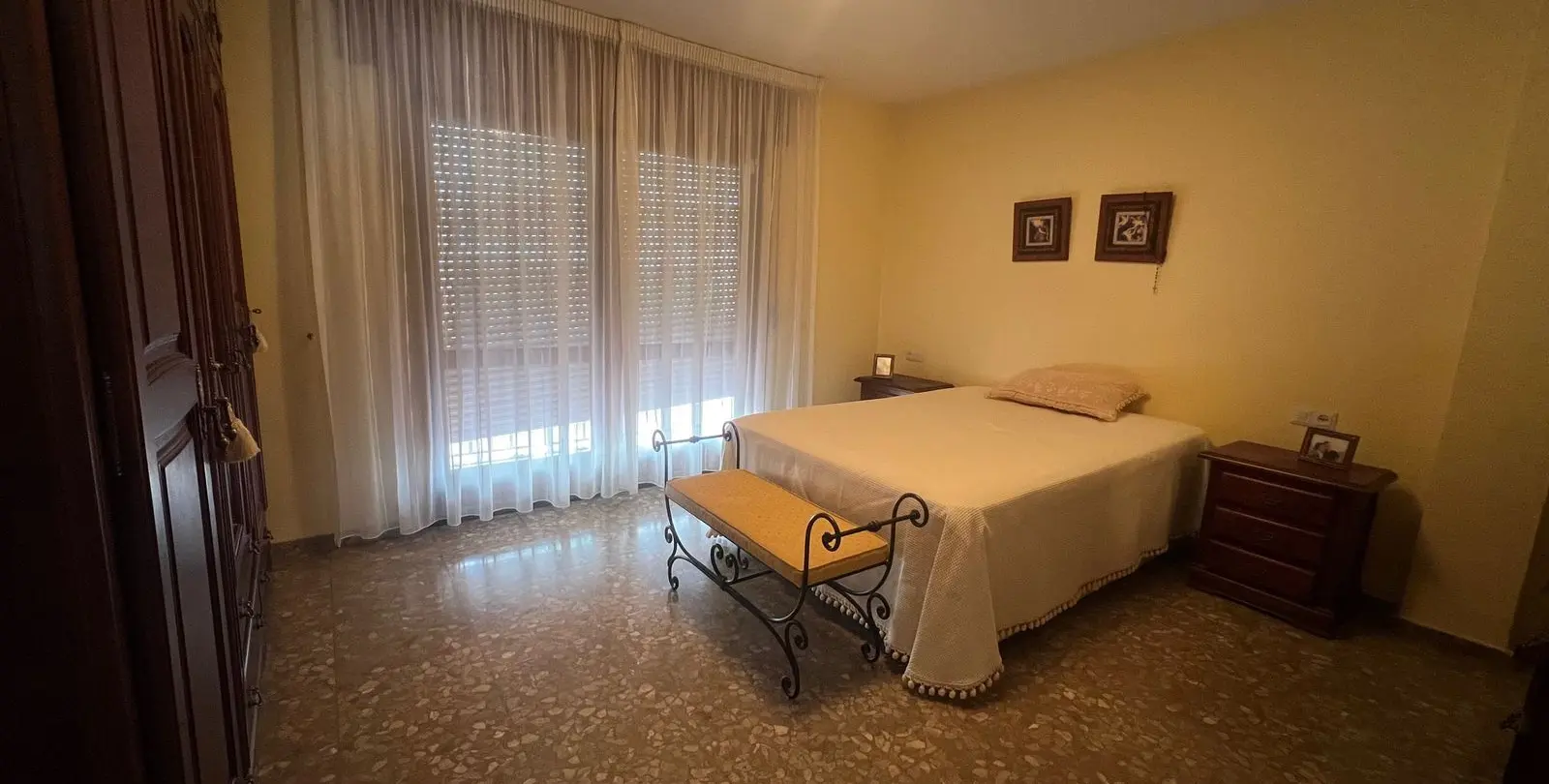 Продажа дома на две семьи в Estepona 38