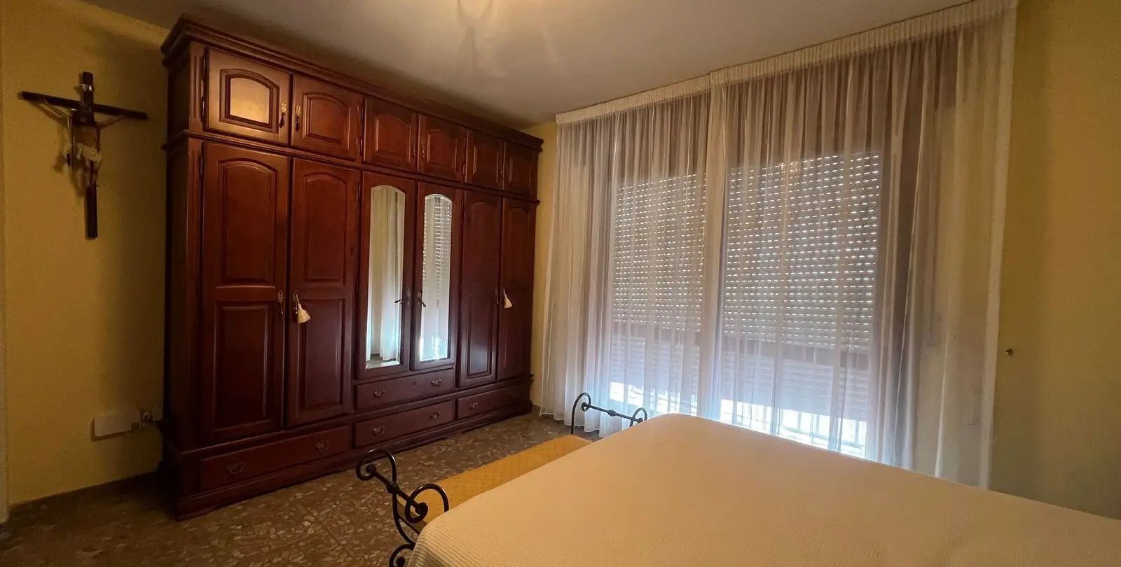 Продажа дома на две семьи в Estepona 39