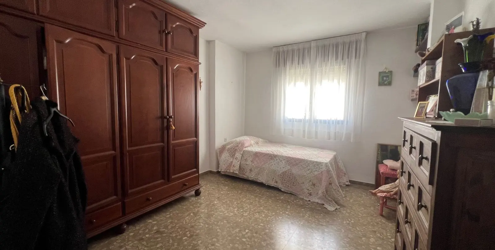 Продажа дома на две семьи в Estepona 50
