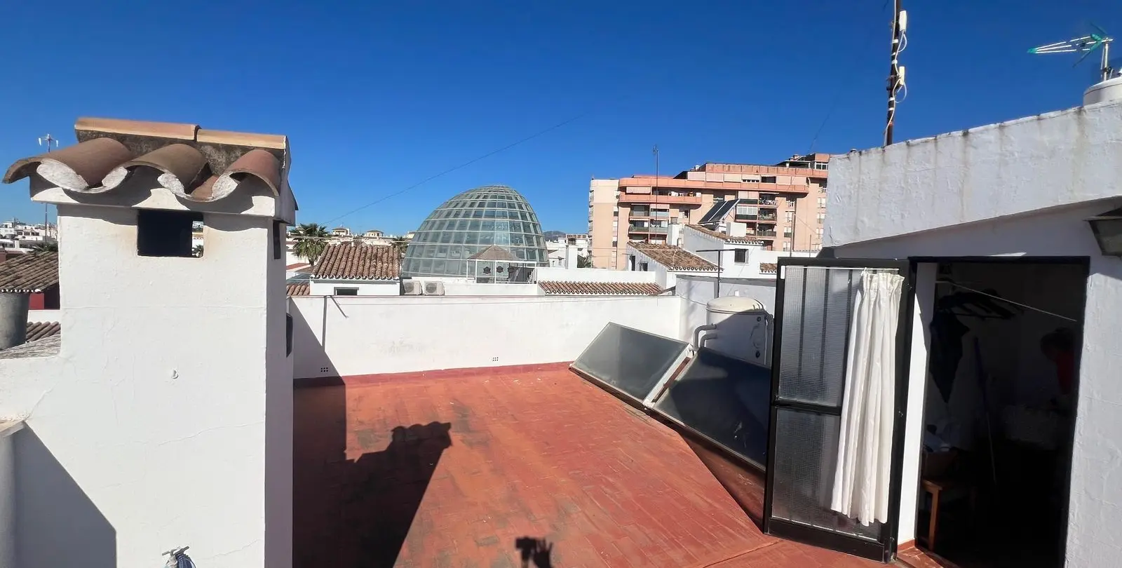 Продажа дома на две семьи в Estepona 58