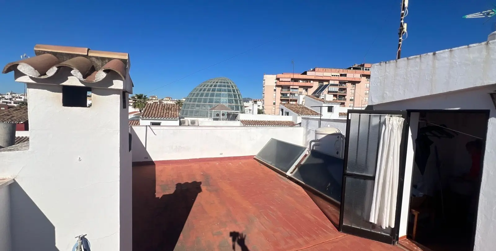 Продажа дома на две семьи в Estepona 59
