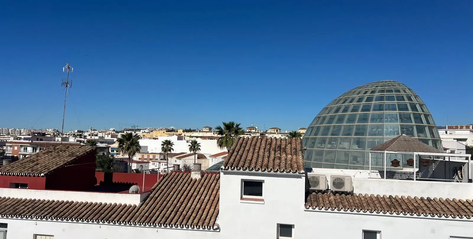 Продажа дома на две семьи в Estepona 66