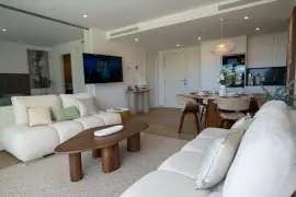 Image 10 thumb
