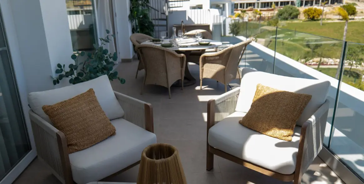Продажа двухуровневого пентхауса в Estepona 21