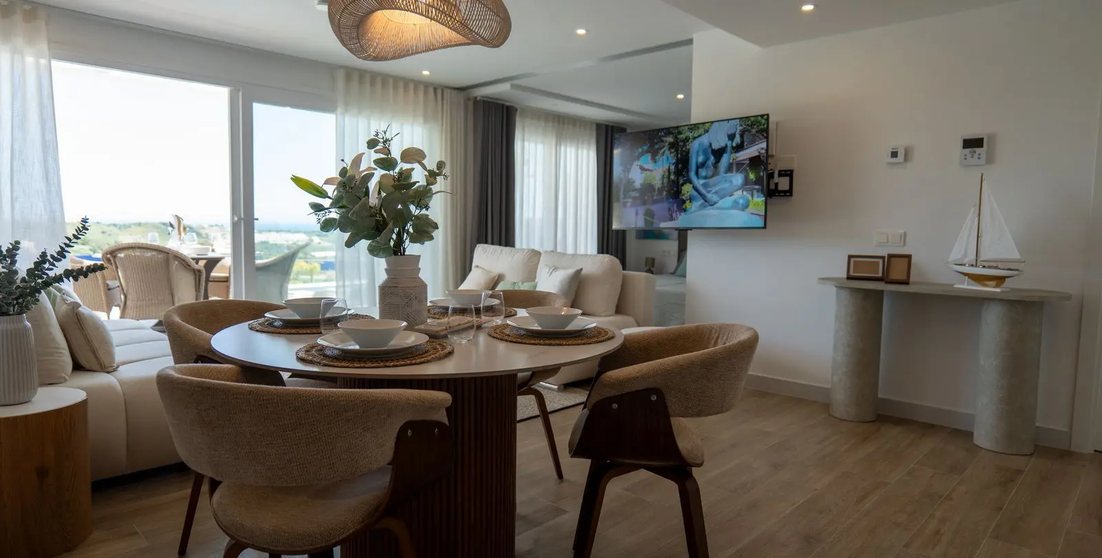 Продажа двухуровневого пентхауса в Estepona 7