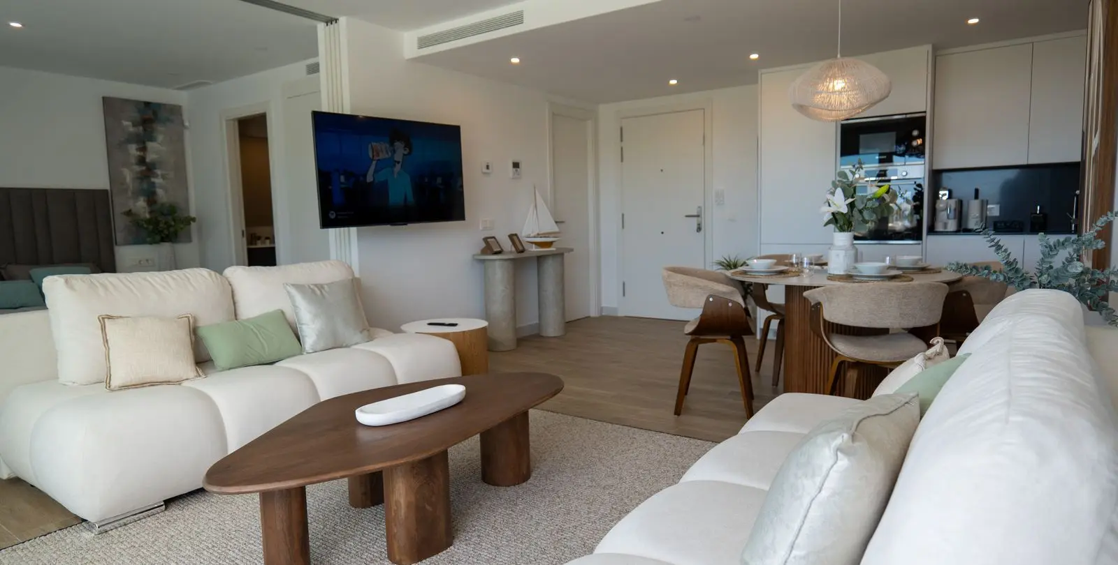 Продажа двухуровневого пентхауса в Estepona 10