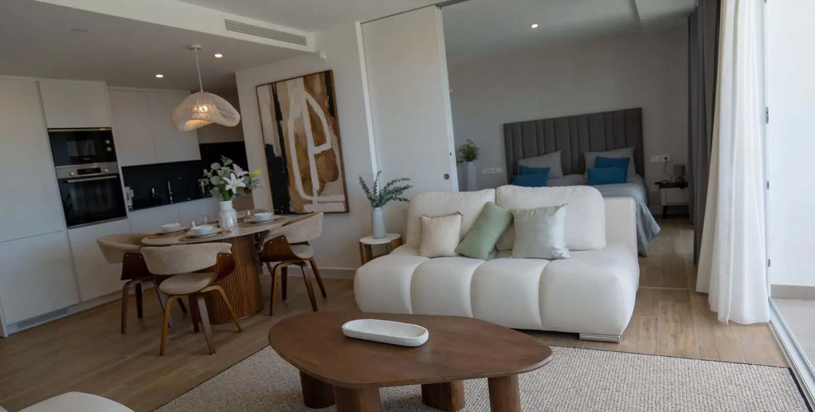 Продажа двухуровневого пентхауса в Estepona 13