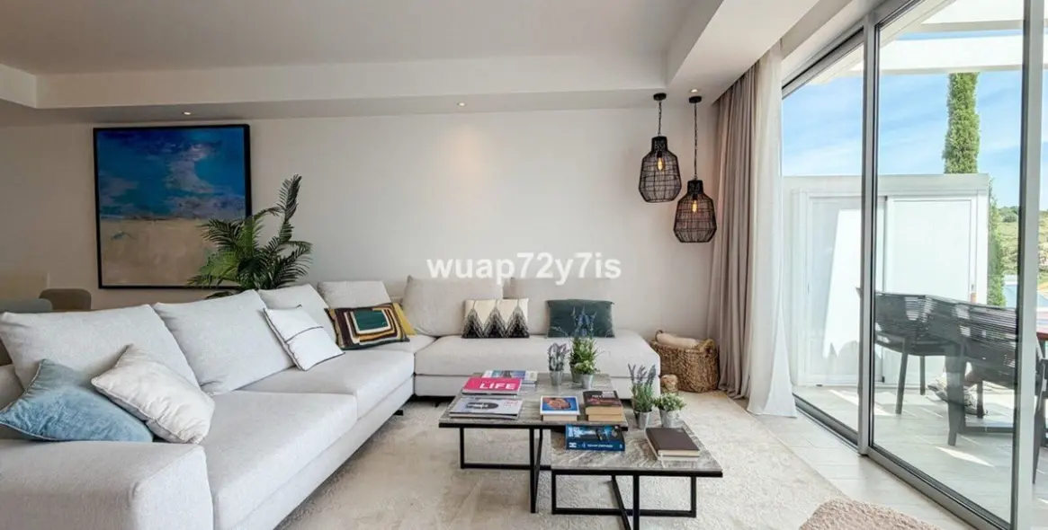 Продажа пентхауса в Casares 8