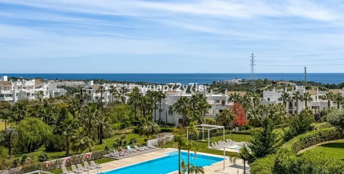 Продажа пентхауса в Casares 28