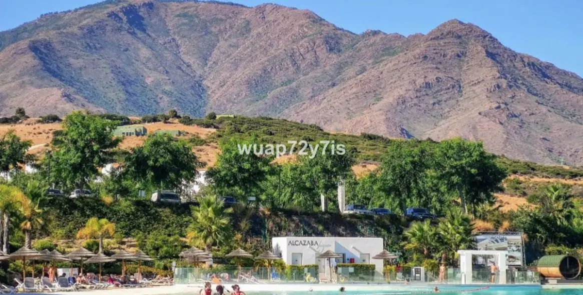 Venta de ático en Casares 32