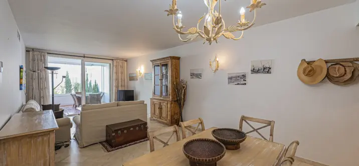 Venta de apartamento en planta media en Costalita 2