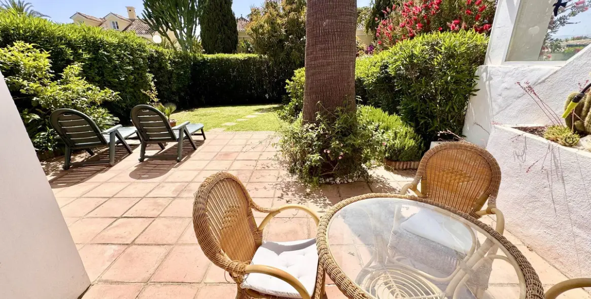 Продажа дома на две семьи в Nueva Andalucía 4