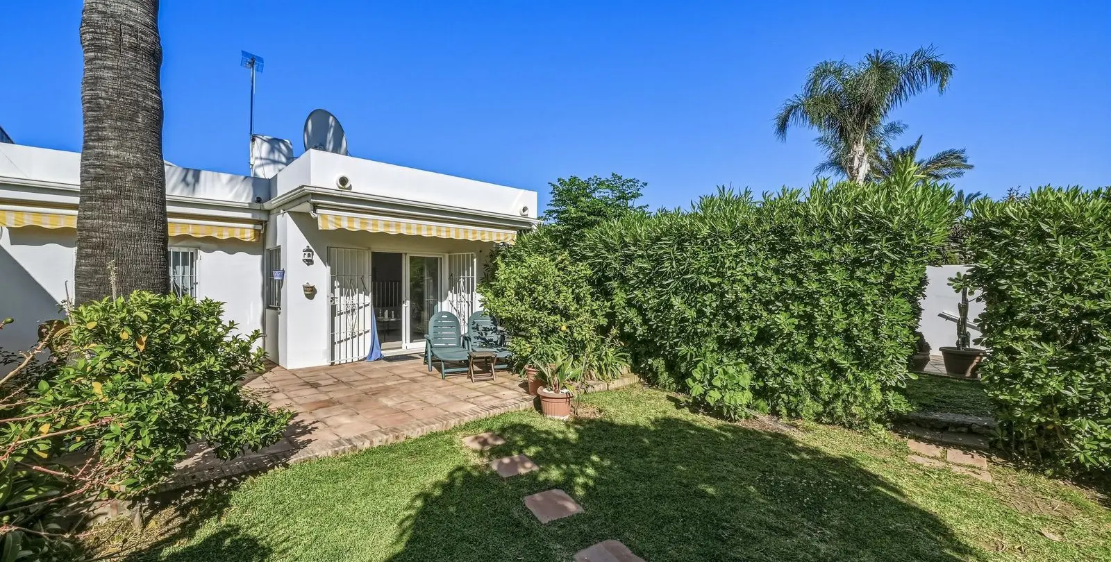 Sale of semi-detached house in Marbella 2