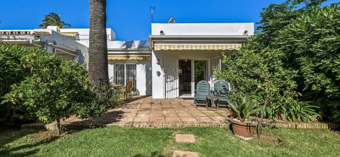 Venta de casa pareada en Marbella 2