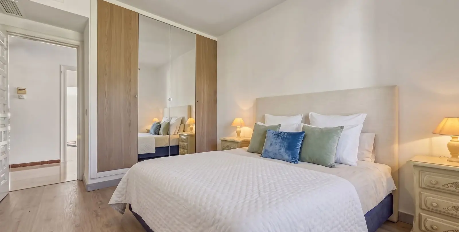 Sale of semi-detached house in Marbella 13